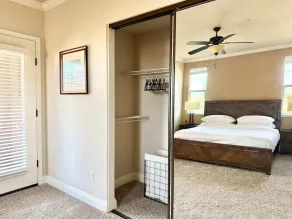 New Cozy & Stylish 1BR with Heated Pool, Relaxing Spa & Sauna - Image 4