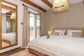 Villa Klementina - Three Bedroom Villa, Sleeps 6 - Image 4