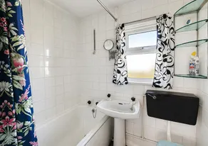 Lovely 4 Berth Chalet For Hire At California Sands In Norfolk Ref 52350Cs - Image 2