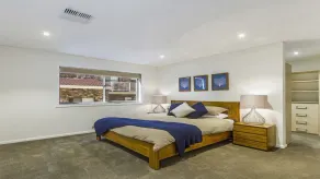 JEWEL - WATERFRONT LUXURY - UNLIMITED WIFI - Image 4