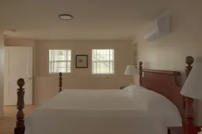 Ground level 2 bedroom with wrap around porch - Image 3