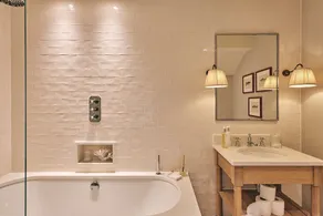 Bridlepath Cottage - Image 2