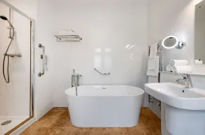 Modern 1-Bed Apartment | Near Lancaster | Sleeps 4 - Image 4