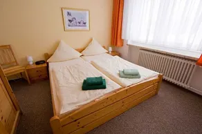 Apartment 2 - Panorama of the house - Image 3