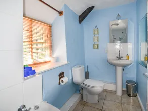 OLD CROSS COTTAGE, pet friendly in Whitchurch Canonicorum - Image 4