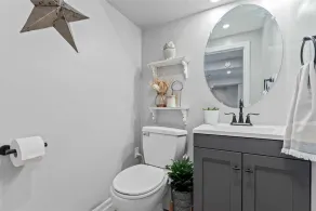 Cheerful & cozy 3 Bedroom Cottage w/Hot tub - Image 5
