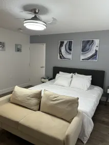 Beautiful Renovated Studio in Gadsden, AL - Image 5