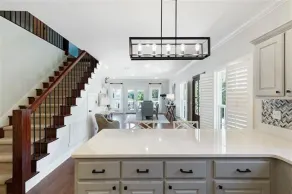 Perfect location, luxury home with breathtaking lake view! - Image 2