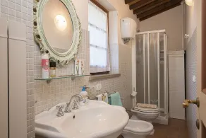 Casa Erbetta E: A characteristic and welcoming two-story cottage surrounded by the greenery, with Free WI-FI. - Image 4