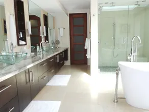 6br / 6. 5ba Superbe Oceanfront Accueil W / Rooftop Spa & Suites Master Double - Image 2