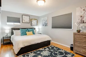 4 Bedrooms and 5 Beds with Game Room Only 5 min Drive to College and Perfect for Family's - Image 3