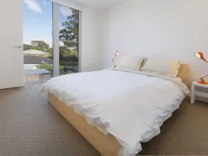 Somers beach house, vistas al agua, gran piscina, metros de playa y tienda general - Image 4