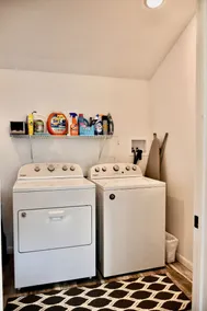 Renovated Modern Gem w/AC – Walk to Cooperstown All-Star Village, Sleeps 6 - Image 3