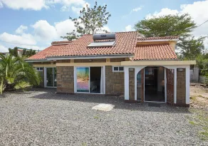 JKIA Boutique Inn - Image 4
