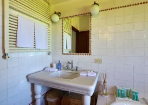 San Donato Retreat by Arceno Rentals Club - Concierge, Pool, Wifi - Image 3