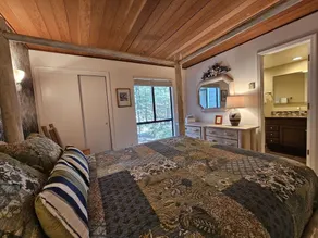 FPC1053 - Tall Pines Retreat - Image 4