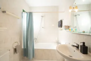 COZY 2 BEDROOM APARTMENT IN THE CENTER OF PLAYA BLANCA CLOSE TO PLAYA DORADA - Image 3