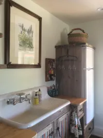 Historic Pioneer Cabin in the Heart of Canyon Country - Image 2