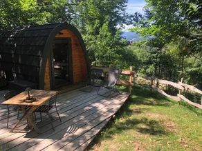 Nature hut under the chestnut trees - Image 4