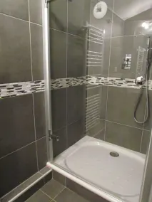 \"3-room duplex, 53 m² in the heart of the village, possibility of a sailing escap\" - Image 2