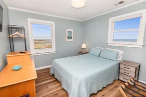 Soundfront, Dogs Welcome, Boat Slip, Water Access, & Panoramic Sound Views - Image 5