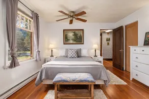 Rockwell Retreat 4 Bedroom Home by NW Comfy Cabins by RedAwning - Image 4