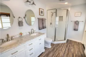 Cam Heights Hideaway w/ Full Kitchen & King Bed - Image 3