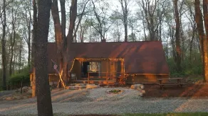 Seven Springs Cabin - Luna Chalet - Authentic, Pet Friendly Log Cabin - Image 5