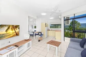 Top Floor - Enjoy the Sea Breeze - Image 5