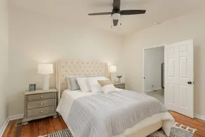Chatt Blue Bungalow - Pet Friendly, Mins to Downtown! - Image 4