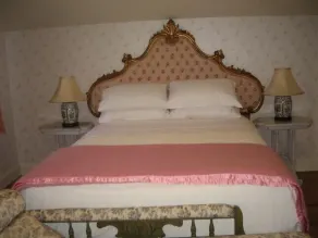Annies cottage and garden - Image 3