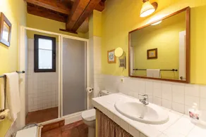 Ferienhaus 'La Casona Y Casitas De Tabladillo' mit privatem Pool, privater Terrasse und Garten - Image 4