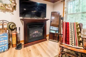 The Nook Lodge - cabin with hot tub at Shawnee and Camelback Mtn - Image 2