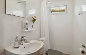 Vackert hem i Knebel med kök - Image 2