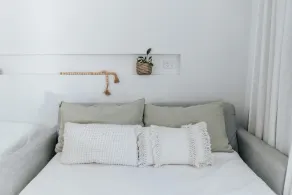 Studio on Lewis Tiny House - Image 5