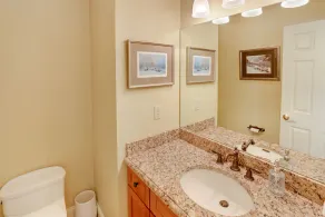 Beautiful home in Owl’s Nest close to River/Lake - Image 3