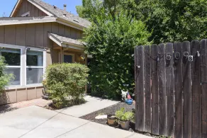 Guesthouse in the heart of Historic Folsom - Image 5
