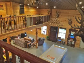 Beautiful Lodge Style Living. Hunting And Fishing Available. Pet Friendly. - Image 2