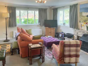 2 bedroom accommodation in Shitterton, near Bere Regis - Image 4