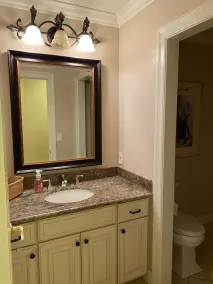 Beautiful home centrally located for business and vacation - Image 2