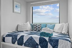 Direct oceanfront studio, steps to Myrtle Beach, pool, hot tub, restaurant & bar - Image 3