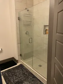 BEAUTIFUL LUXURY APARTMENT IN ROCKVILLE MD! - Image 4