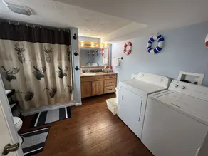 Kittle Pine Front Rental Cottage at Dock 2 of Burr Oak Lake - Image 3