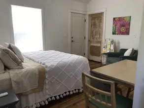 Live Here.  Completely Renovated in desirable Tech Terrace UNIT neighborhood - Image 3