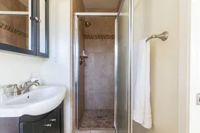 Nouveau! Idéalement situé maison de la Silicon Valley 4BR - Image 5