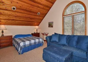 NF35-Family retreat! Hot tub! Game Room! - Image 5