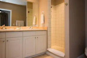 Ground-floor unit with terrace with direct access to pool in Coco - Image 3