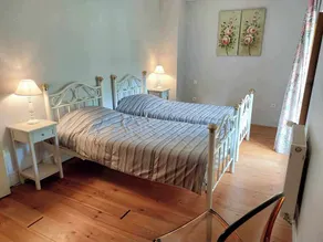 Maison périgourdine dans la vallée des 5 châteaux à 8 min de Sarlat - Image 4
