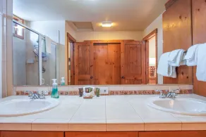 The Fields - 110 is a Cozy Mountain Condo with Access to Everything - Community Hot Tub - Image 3