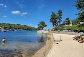 The Hideaway, lake views & access sleeps 8 Now featuring AC Wi-FI and TV - Image 3